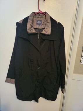 St. John's Bay Black Windbreaker with Taupe Trim